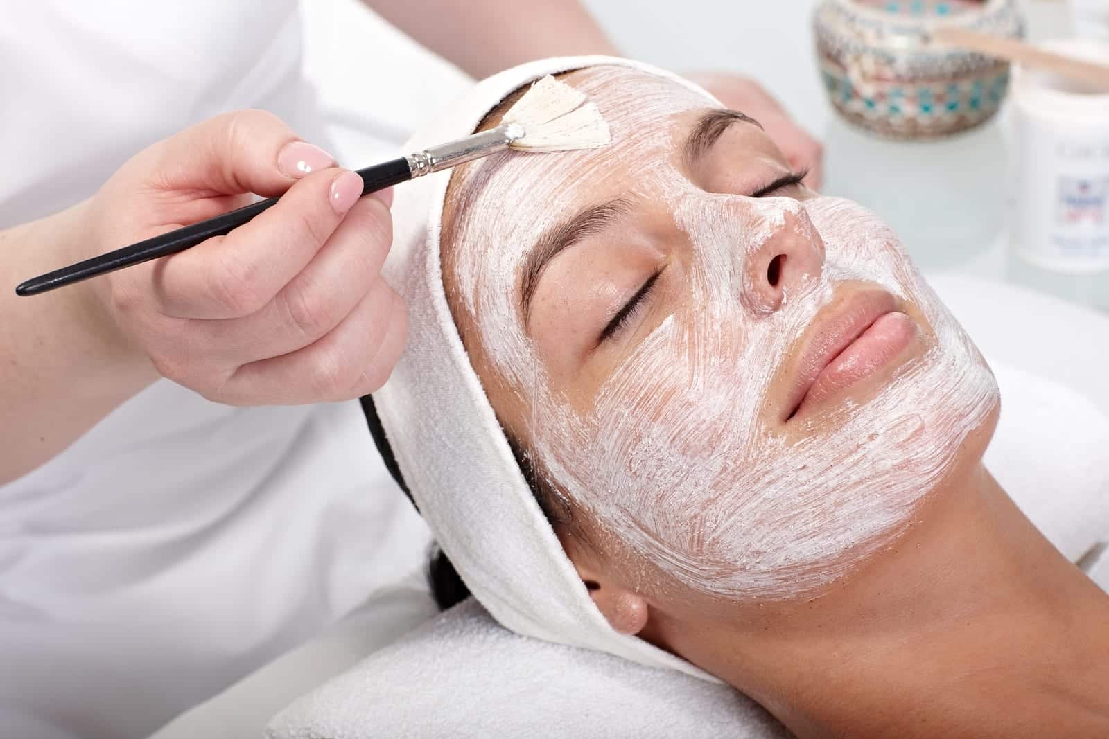 Does Inno Peel Help Brighten Skin Texture for Smoother Skin?
